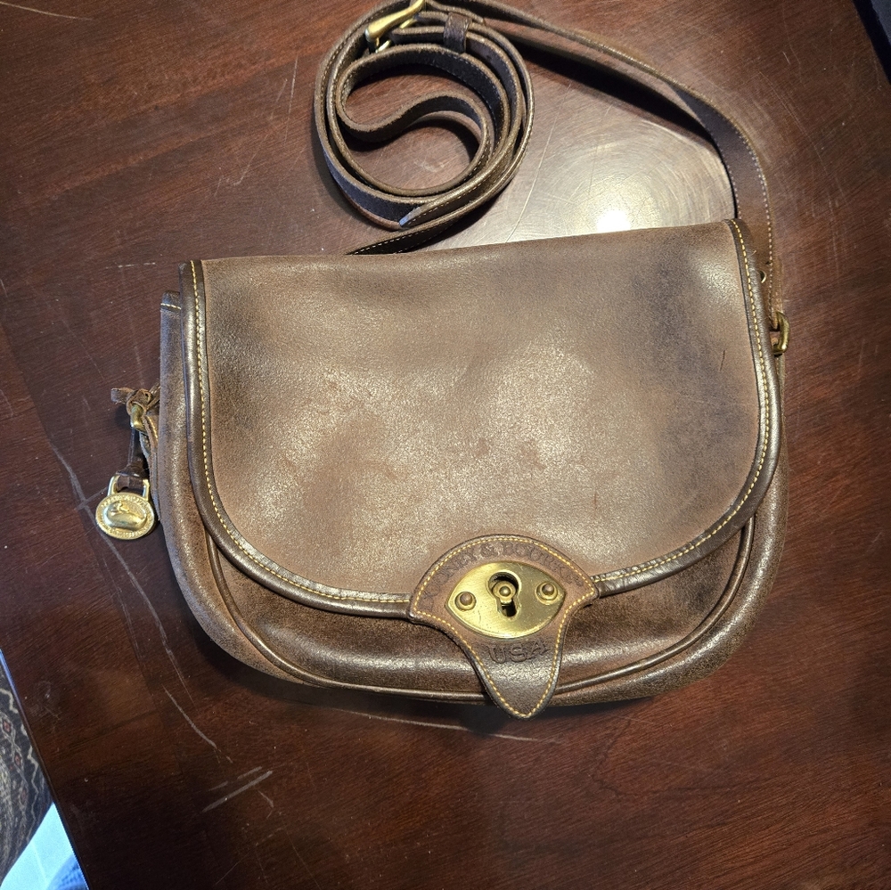 Dooney and Bourke VINTAGE leather purse